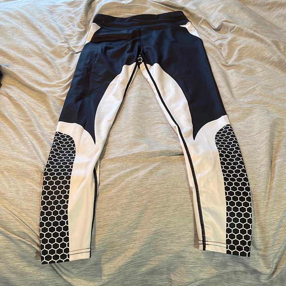 Medium workout pants